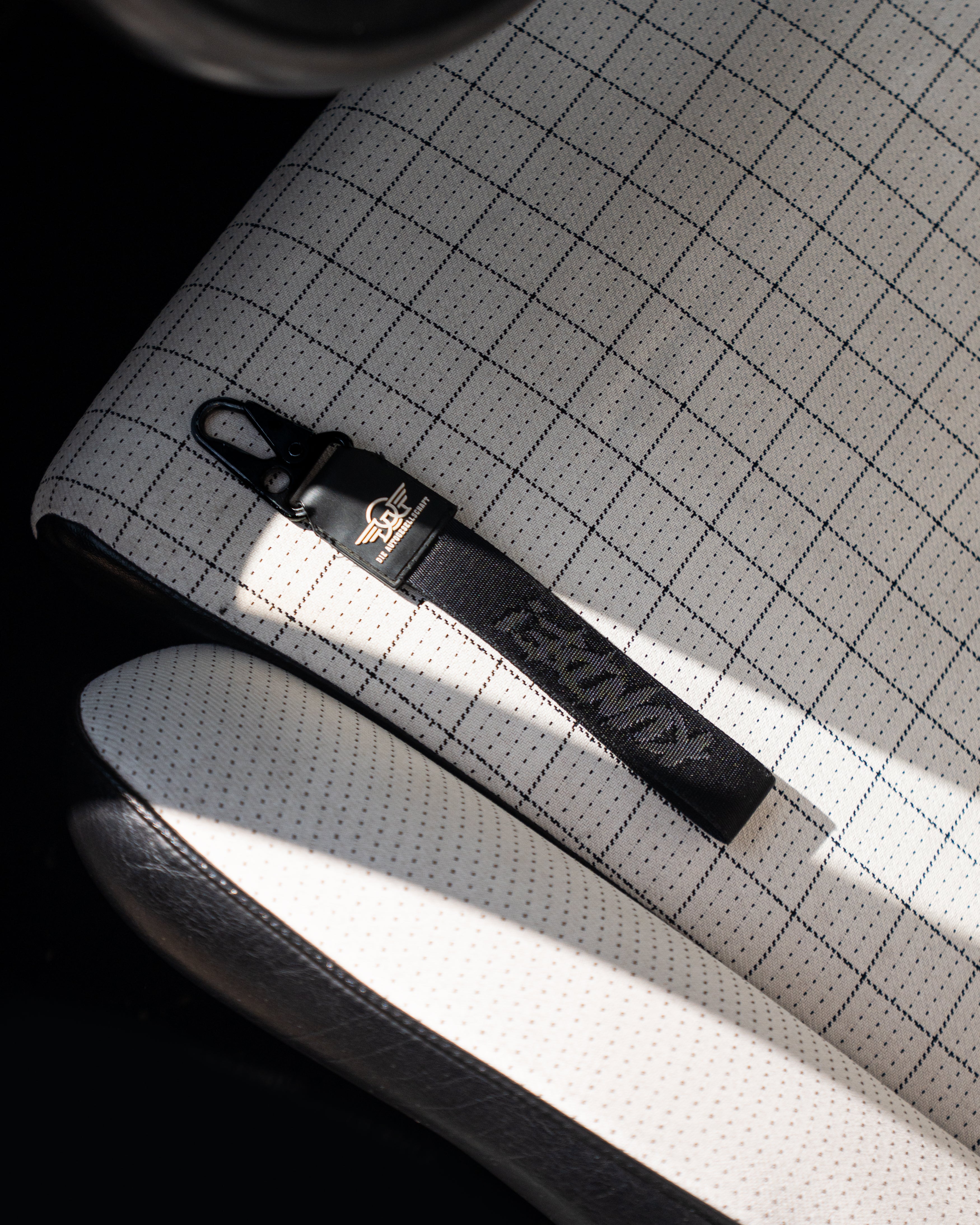 Schlüsselband Schwarz "KUNDE!"