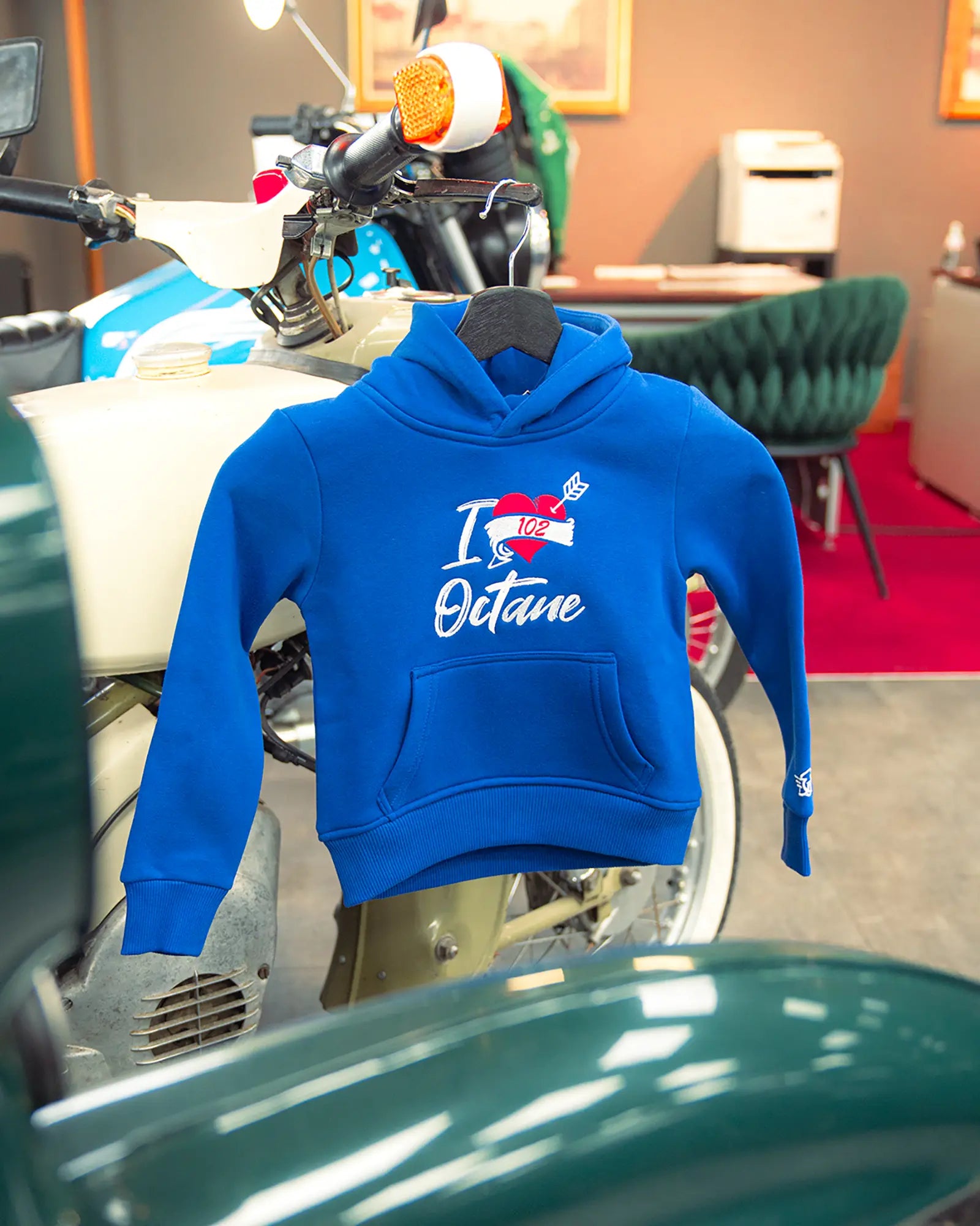 Kinder Hoodie - 102 Oktan
