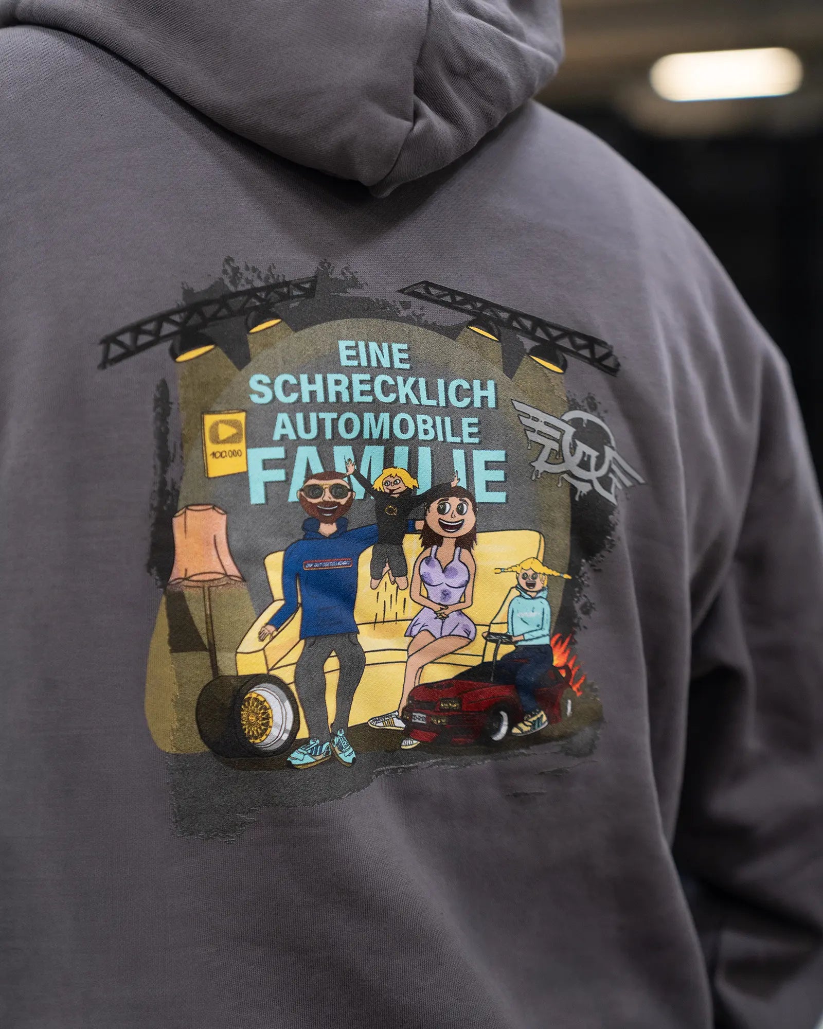 Hoodie - Eine Schrecklich Automobile Familie