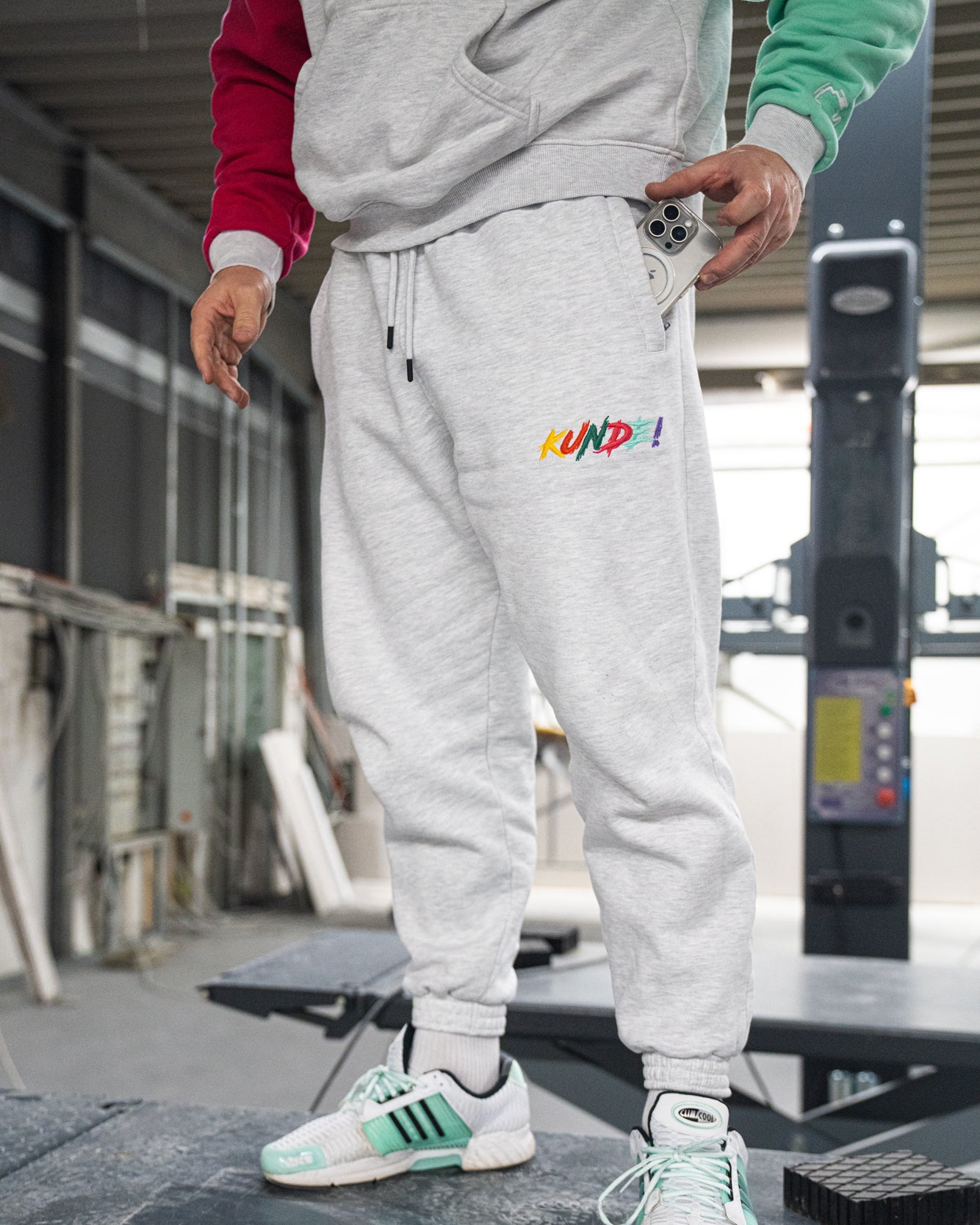 KUNDE! Colorblock Jogginghose