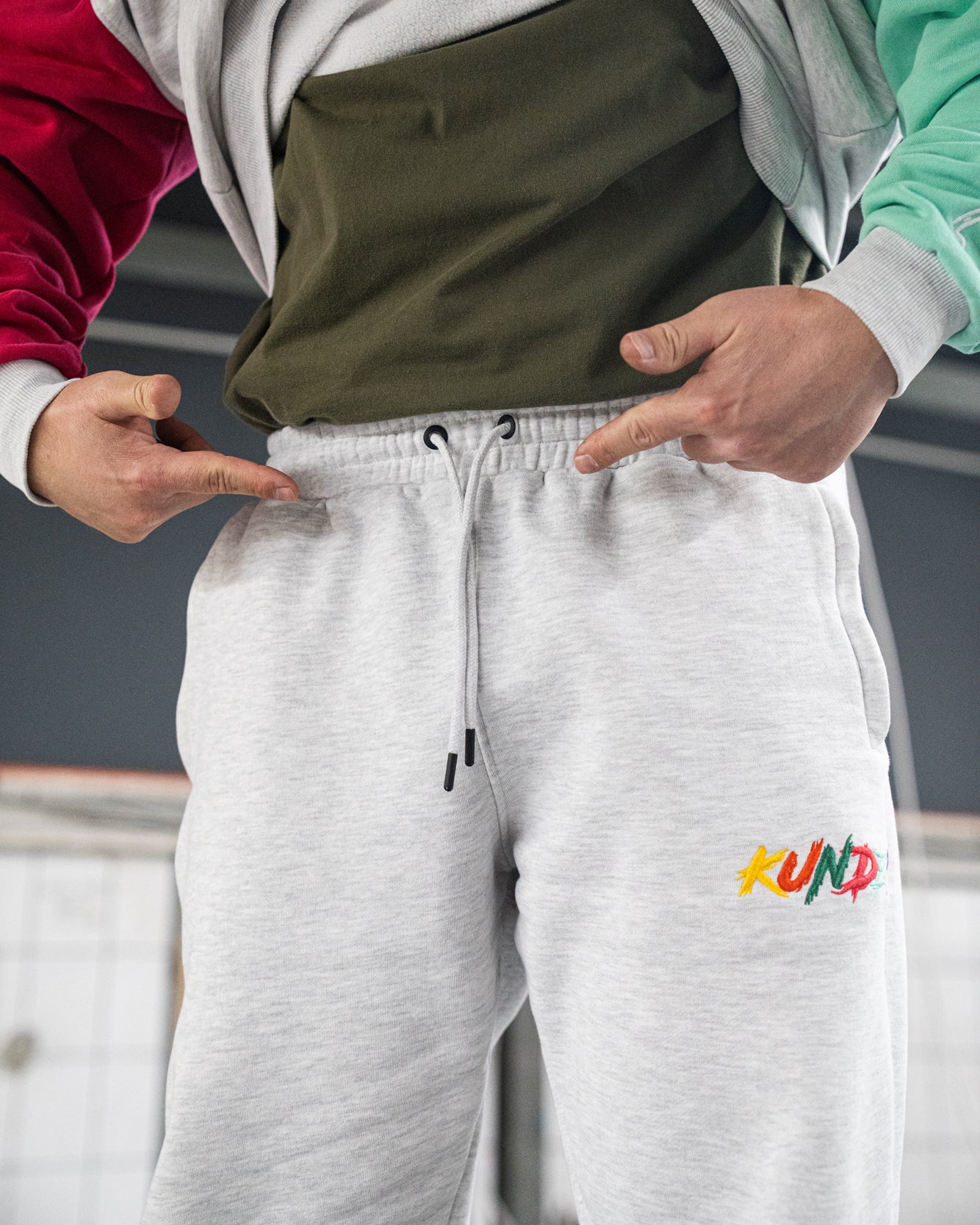 KUNDE! Colorblock Jogginghose