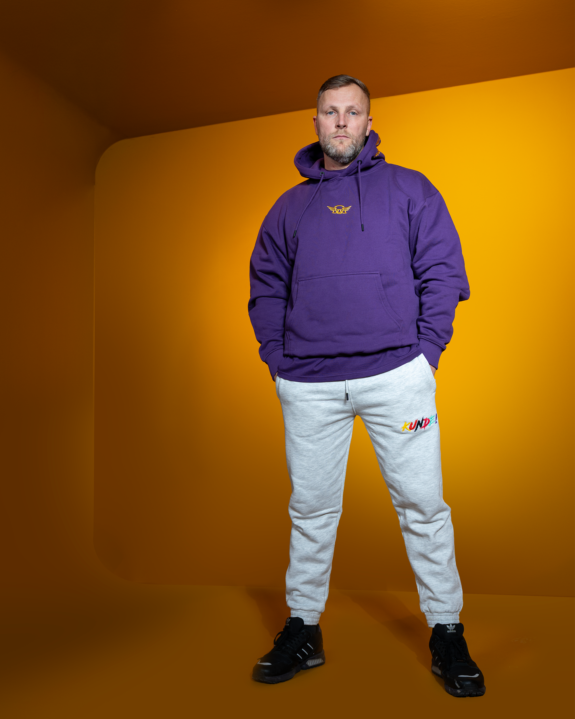 Breitbau Hoodie Purple