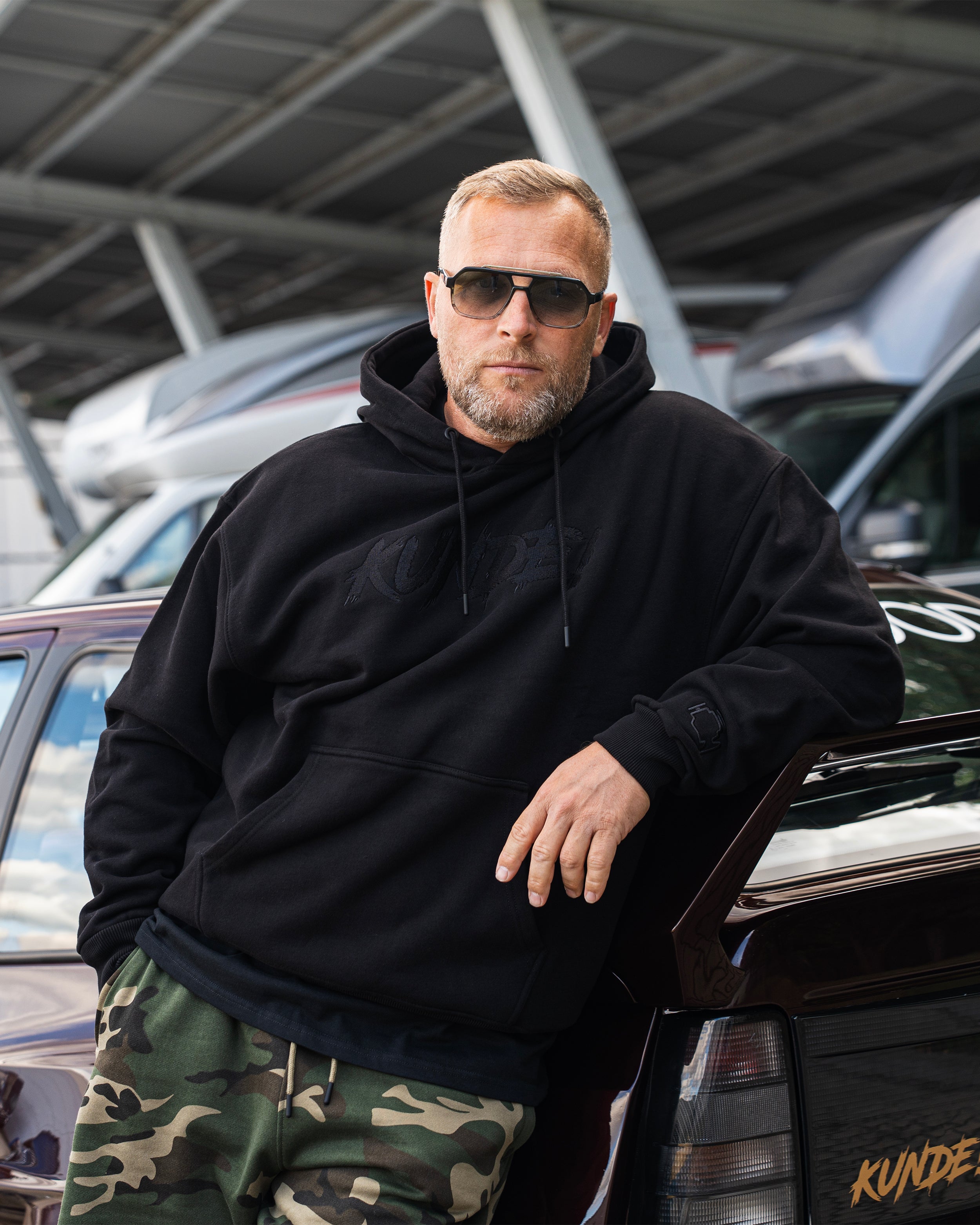 "KUNDE!" Hoodie Schwarz Anthrazit