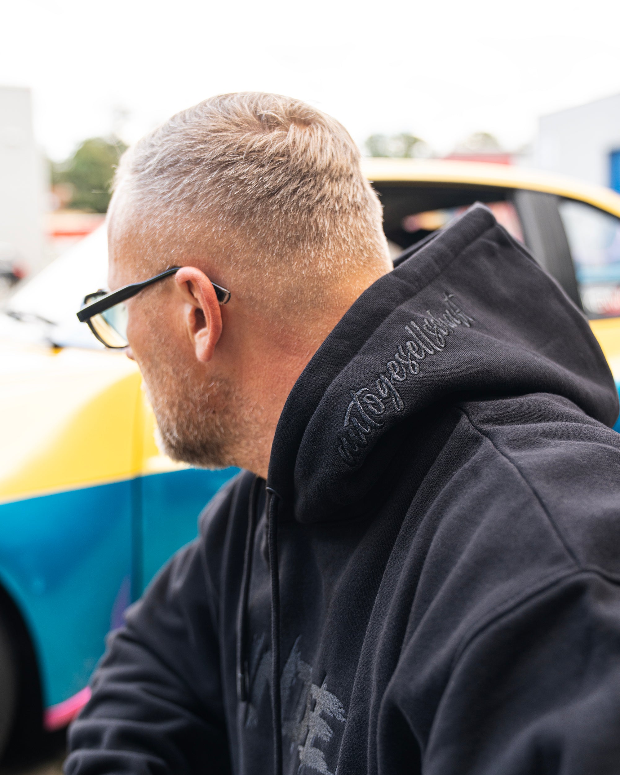 "KUNDE!" Hoodie Schwarz Anthrazit