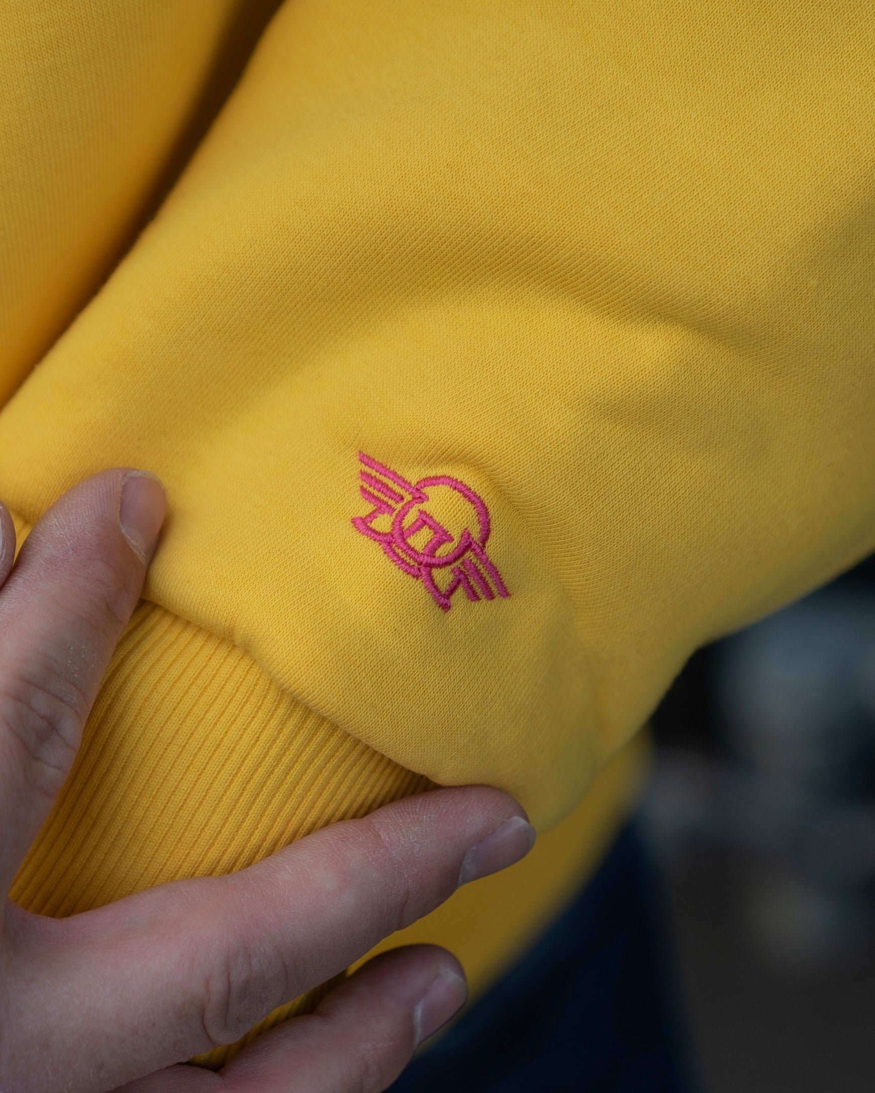 "KUNDE!" Crewneck Gelb